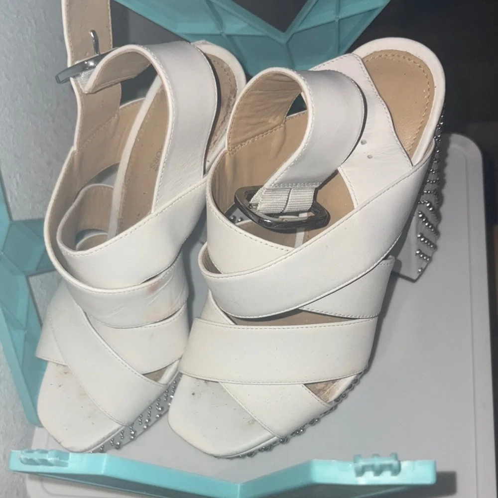 Michael Kors White Studded Platform Heels Size 5